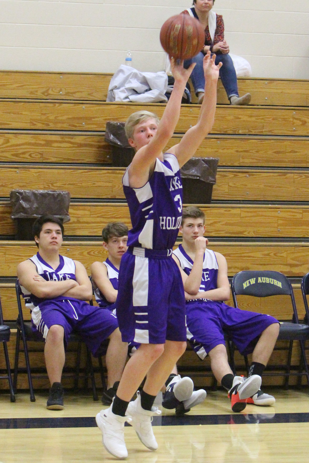 Lake Holcombe at New Auburn boys basketball 2-14-19